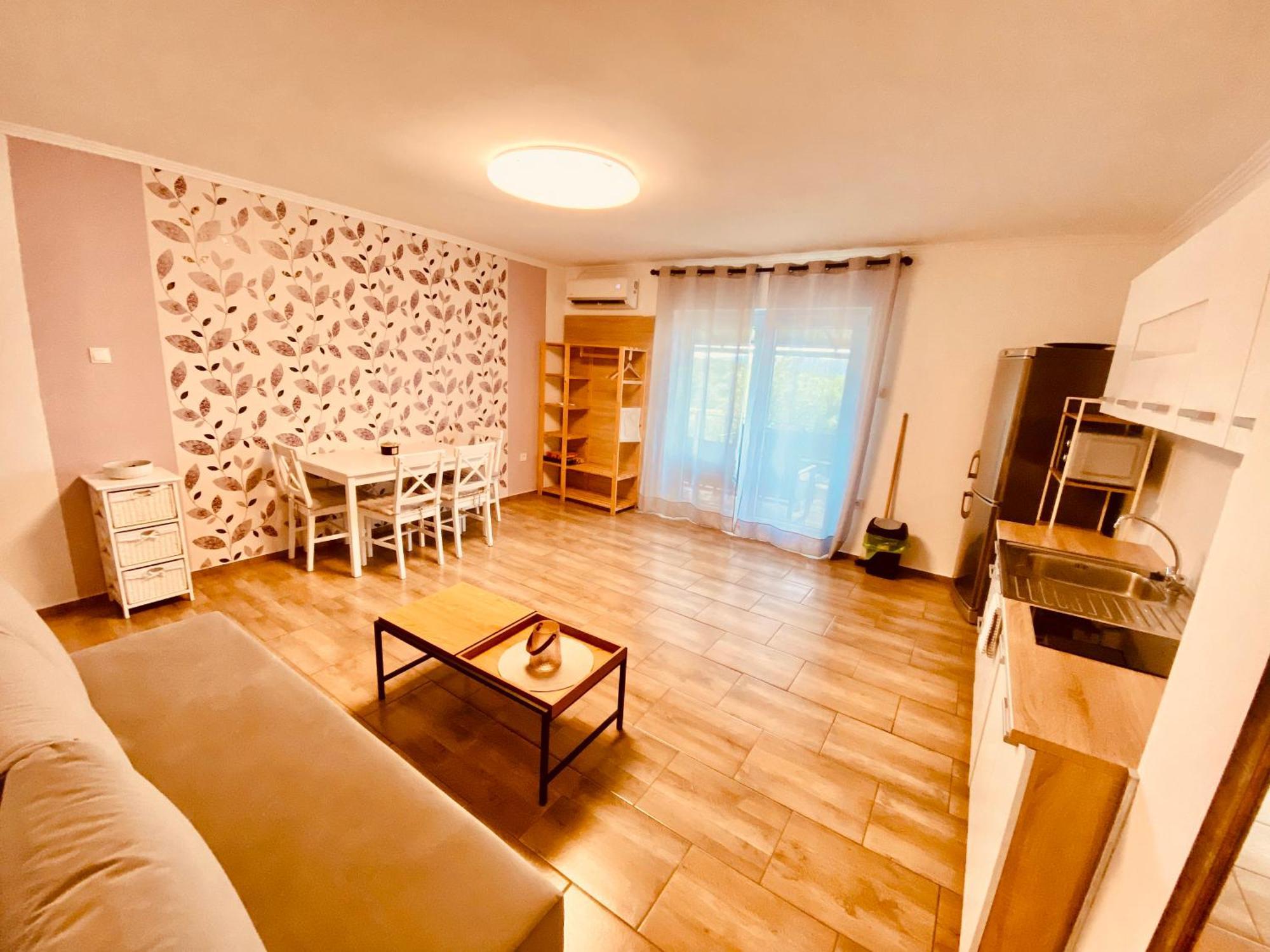 Apartment Nicol Сень Экстерьер фото
